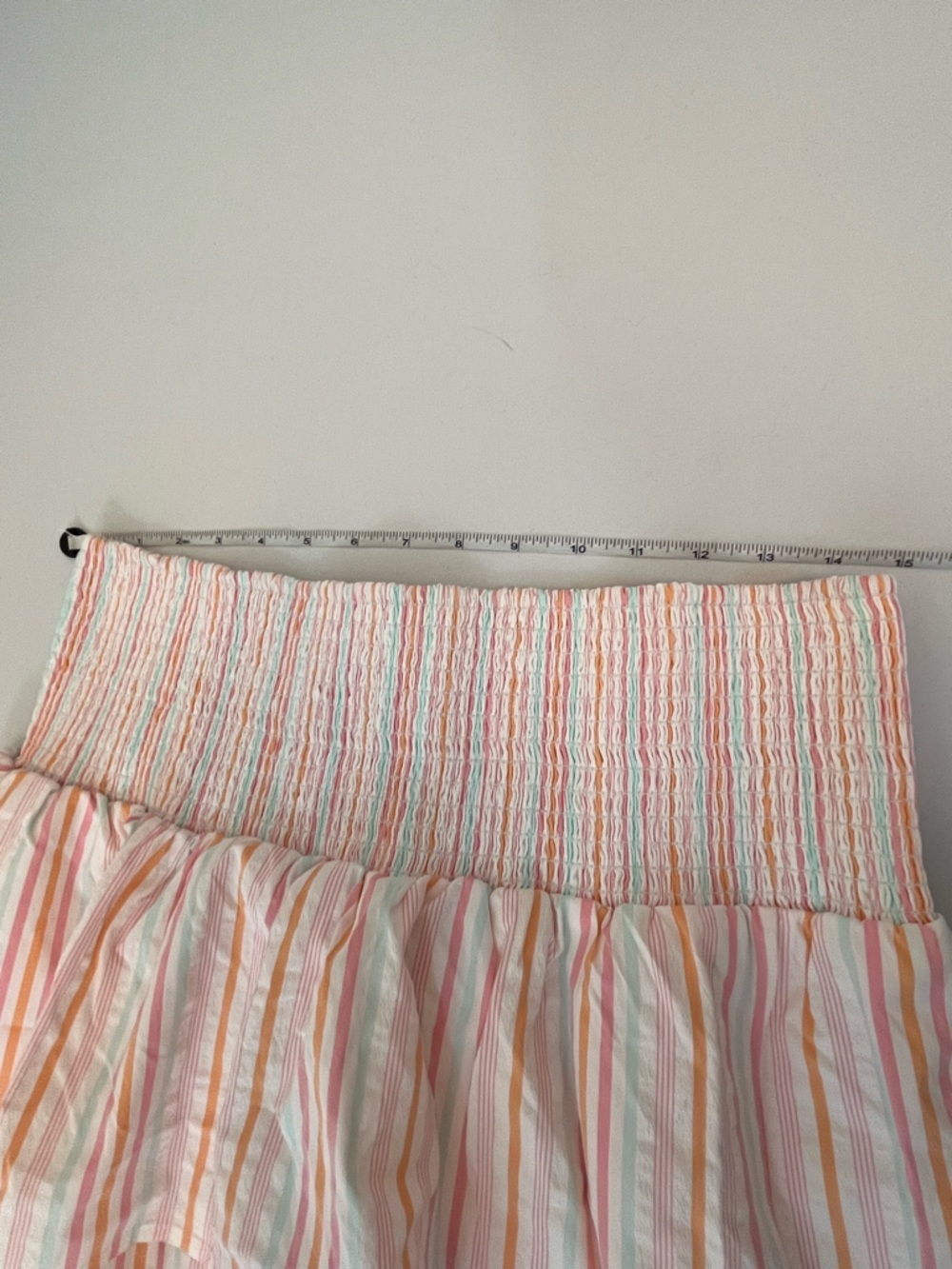 Vineyard Vines Pastel Multi-Stripe Tiered Harbor Smocked Mini Skirt Size Large - Picture 4 of 10